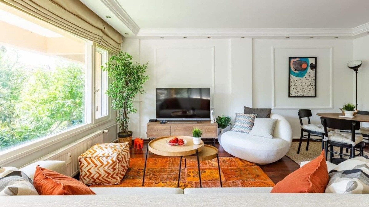 Emirgan Mahallesi Apartment | This apartment is a 2 bedroom(s), 1 bathrooms, located in Sarıyer, İstanbul.