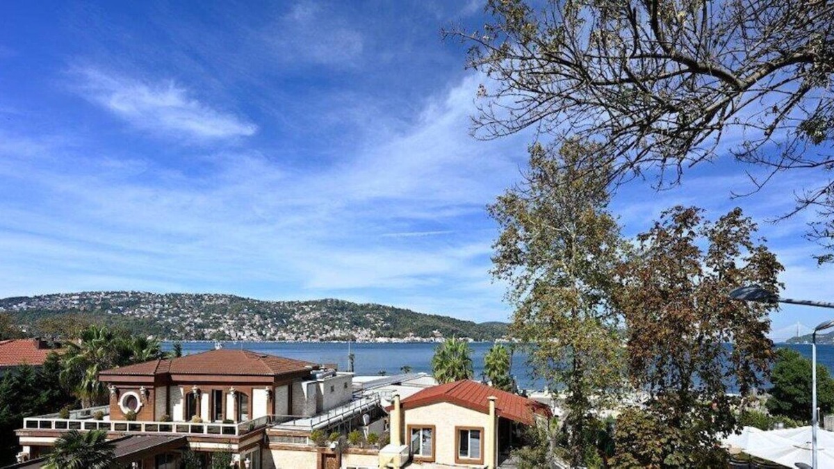 Beykoz District Apartment | This apartment is a 3 bedroom(s), 1 bathrooms, located in Sarıyer, İstanbul.
