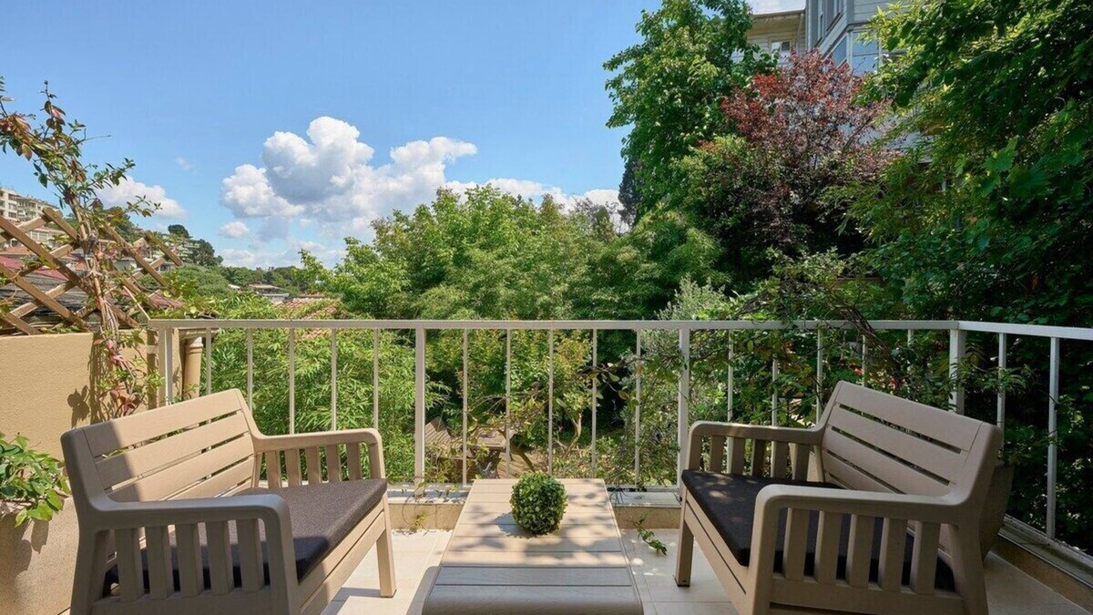 Etiler Apartment | This apartment is a 3 bedroom(s), 2 bathrooms, located in Beşiktaş, İstanbul.