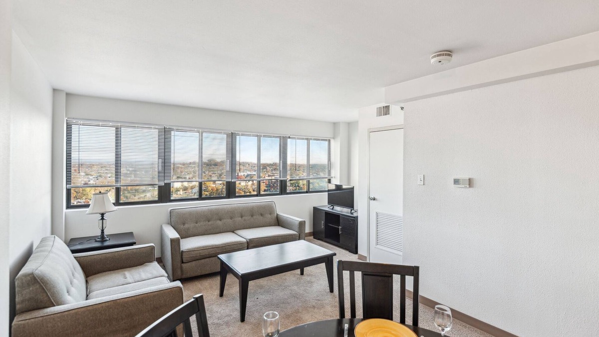 Downtown Harrisburg Apartment | This apartment is a 2 bedroom(s), 2 bathrooms, located in Harrisburg, PA.