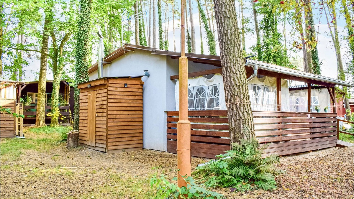 Miedzyrzecz House | This beautiful cottage is located in the village G??bokie in the resort Archimedes.