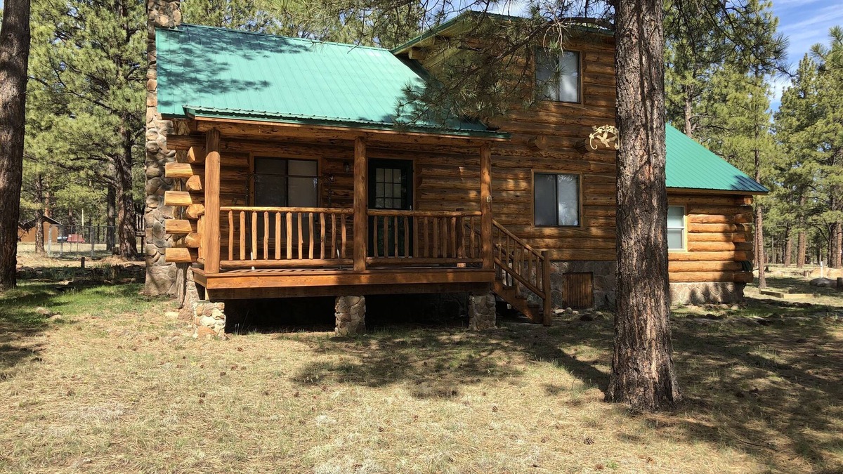 Greer Cabin | This beautiful secluded cabin definitely lives up to it's name!