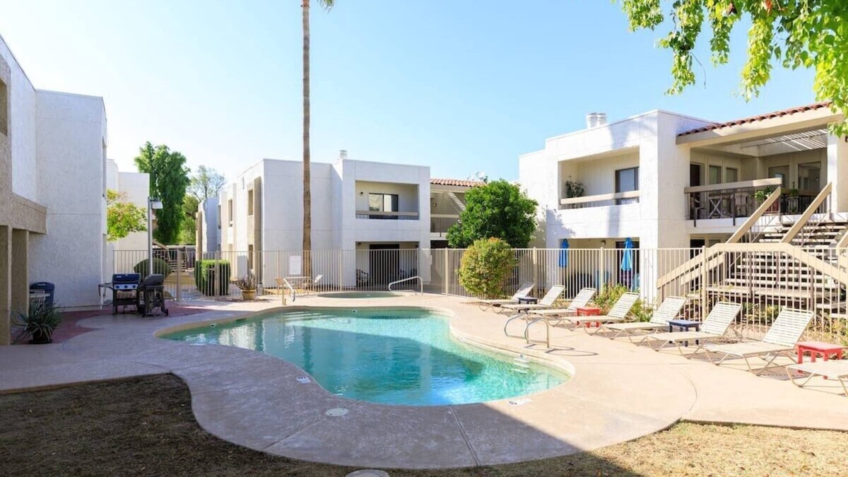 Security Acres Condo | This condominium is a 1 bedroom(s), 1 bathrooms, located in Scottsdale, AZ.