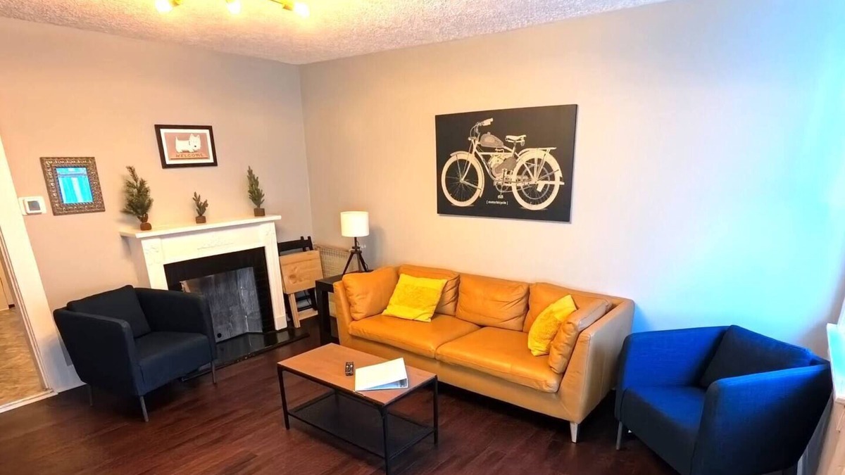 German Village Cottage | This cottage is a 1 bedroom(s), 1 bathrooms, located in Columbus, OH.