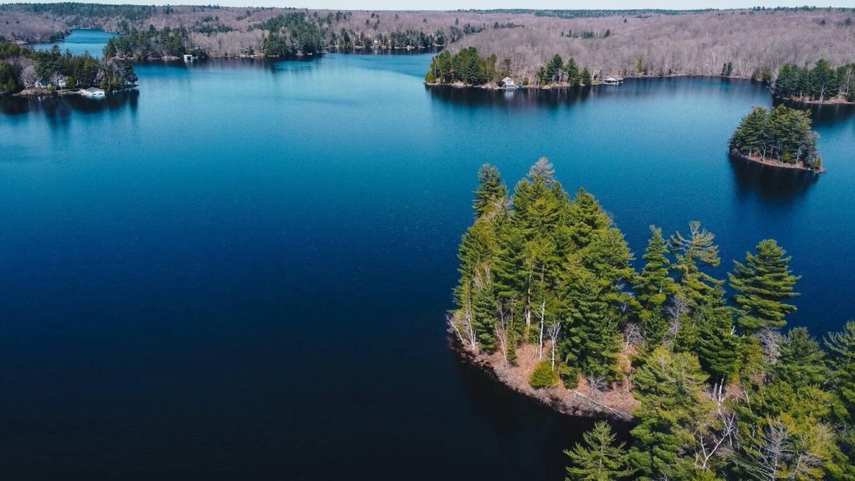 Seguin Cabin | This cottage is a 3 bedroom(s), 1 bathrooms, located in Parry Sound, , ON.
