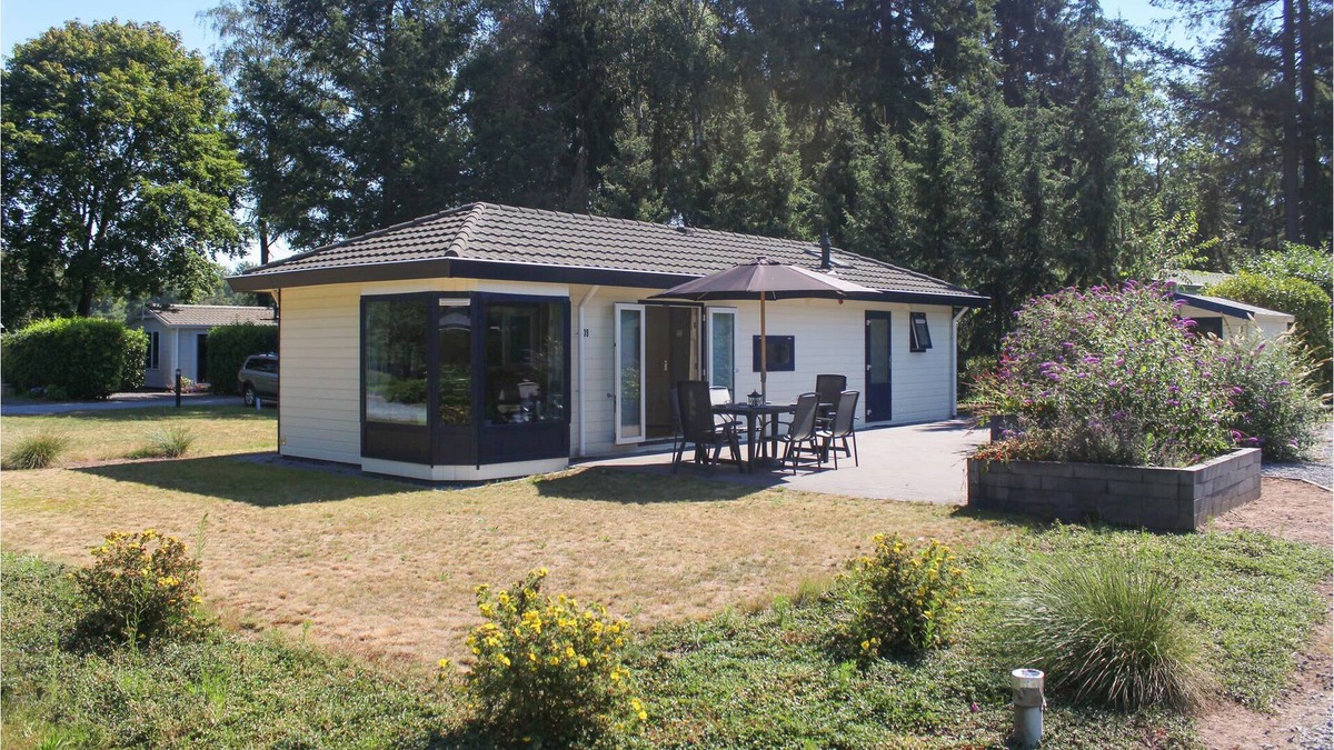 Vorden House | This cozy furnished vacation home is located in a beautifully situated vacation park and is ideal fo