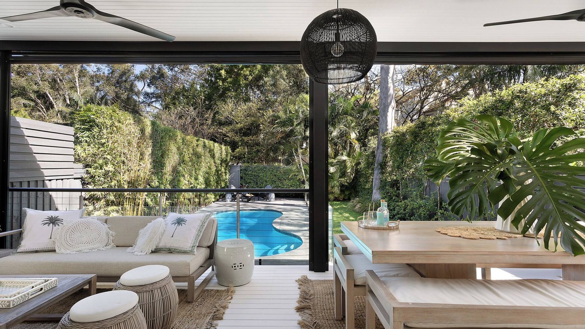 Rushcutters Bay House | This house is a 3 bedroom(s), 2 bathrooms, located in Edgecliff, NSW.