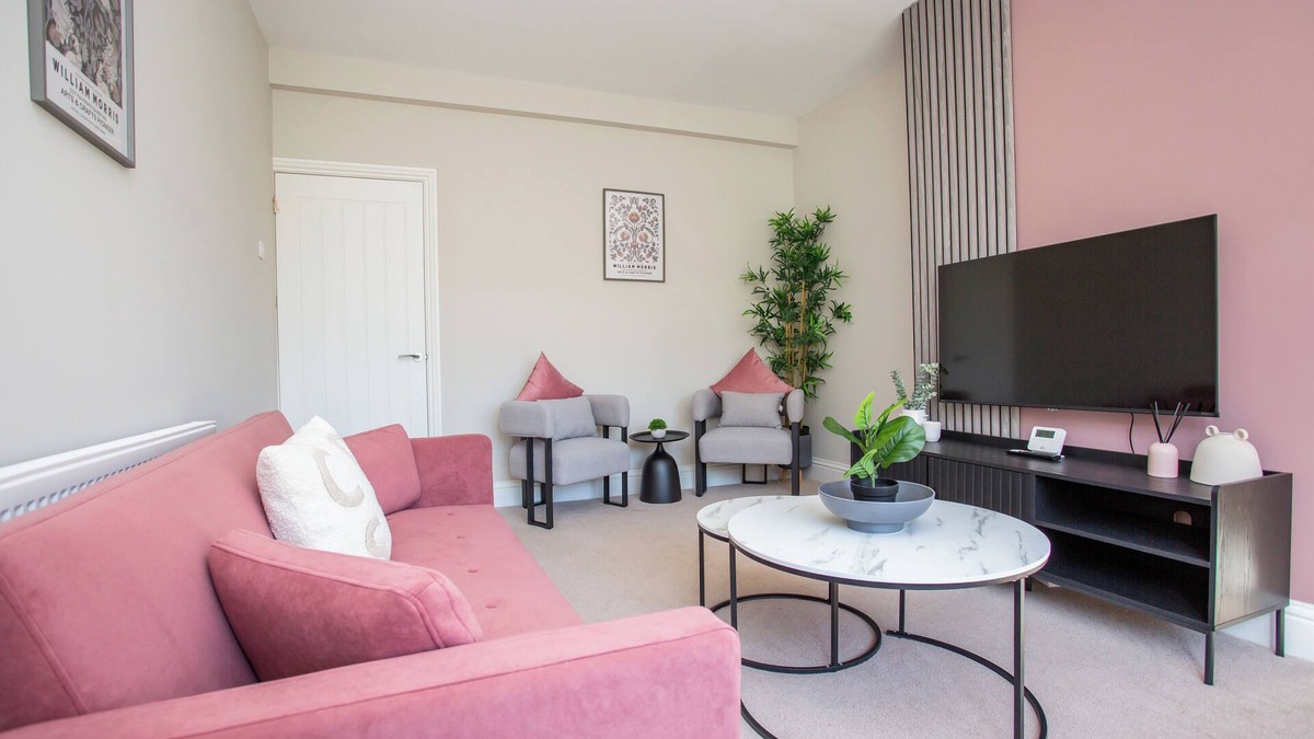 North Bitchburn House | This house is a 4 bedroom(s), 1.5 bathrooms, located in County Durham, England.