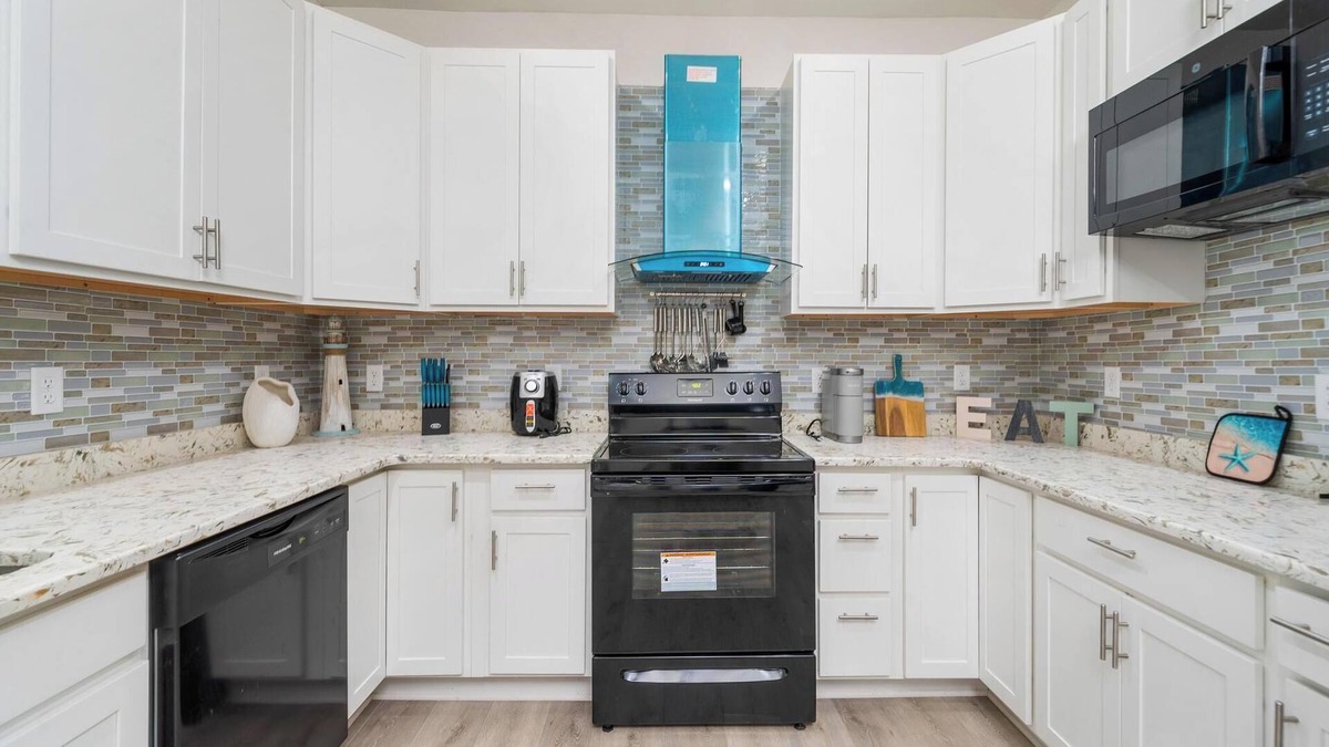 West Columbus House | This house is a 4 bedroom(s), 2.5 bathrooms, located in Columbus, OH, OH.