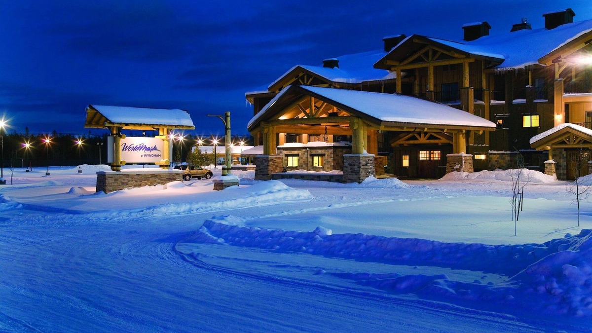 West Yellowstone Resort | This is a National Treasure to behold !