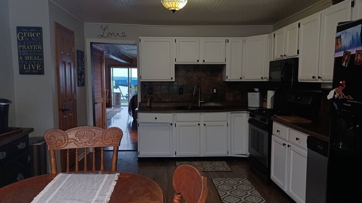 Fox Lake House | This is a VACATION spot with a million dollar view!