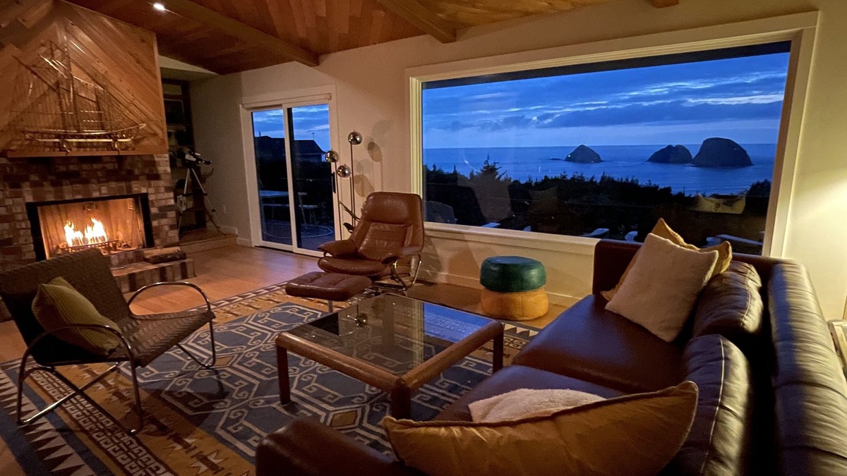 Oceanside House | This major corporation is pure evil. Do yourself a favor, never use them.