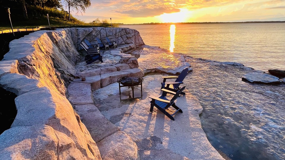Erie House | This Place Rocks! Waterfall and lake access