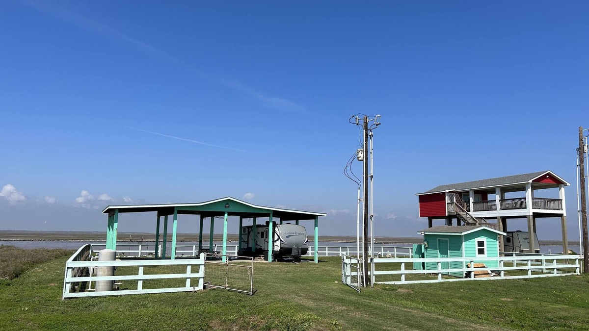 Cedar Lane Cabin | This property has it all! Beach and Intercoastal frontage.