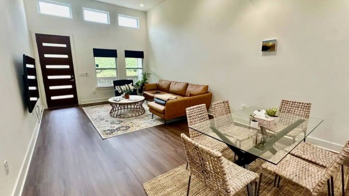 Cherrywood Apartment | This room is a 1 bedroom(s), 1 bathrooms, located in Austin, TX.