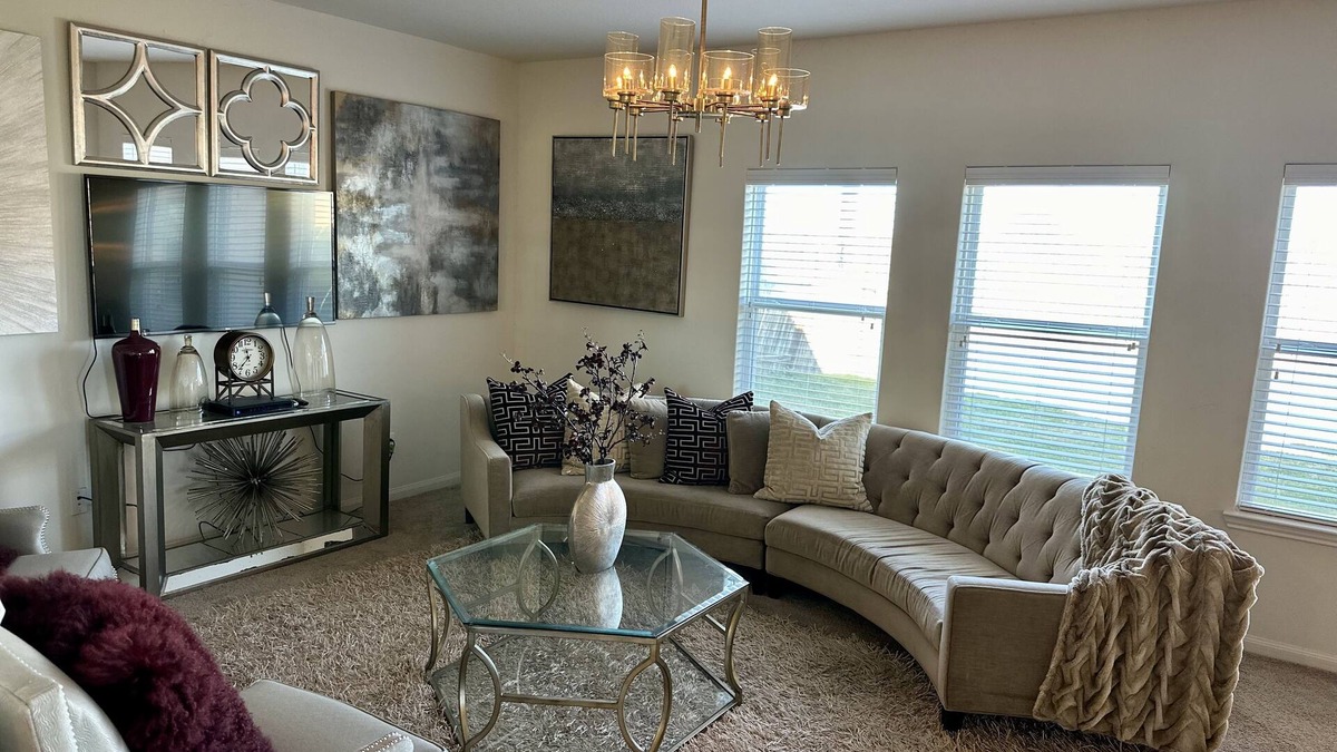 Iowa Colony House | This stylist 2 story home is perfect for couples or families.