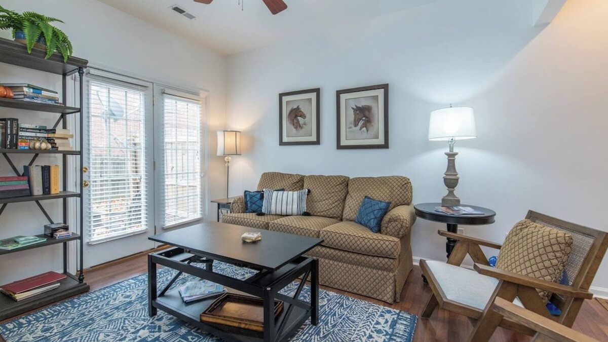 Open Gates House | This townhouse is a 4 bedroom(s), 3 bathrooms, located in Lexington, KY.