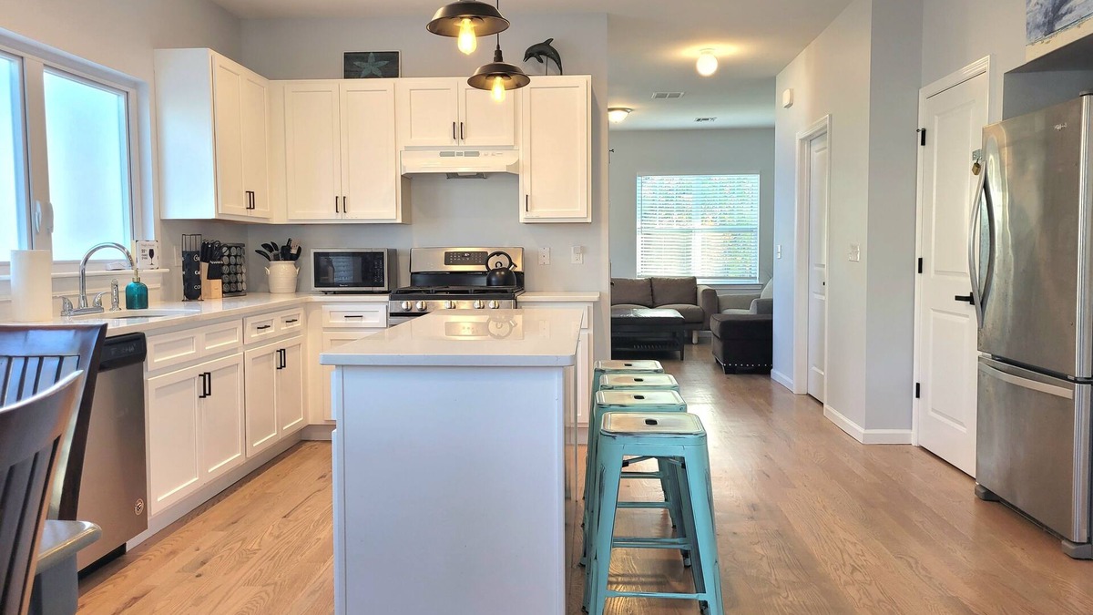 Neptune City House | This townhouse is a 4 bedroom(s), 2.5 bathrooms, located in Neptune City, NJ.