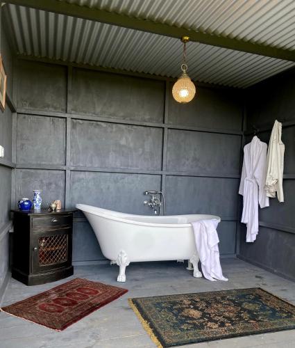 Tauriko House | Thistle and Pine Cottage