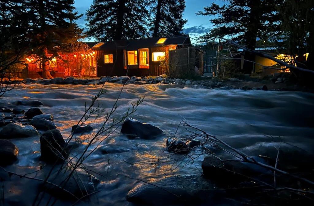 Nederland House | Thorpe On The Water. Creekside Nederland Cabin.