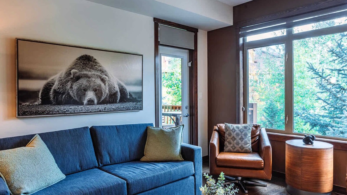 Canmore Condo | Three Bears Hydeaway at Stoneridge