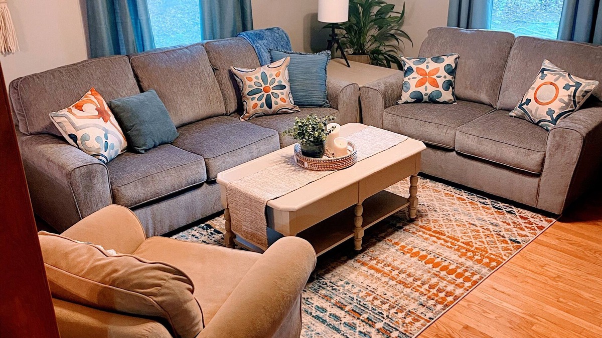 Dennisville House | Three bedroom home in beautiful treelined neighborhood.