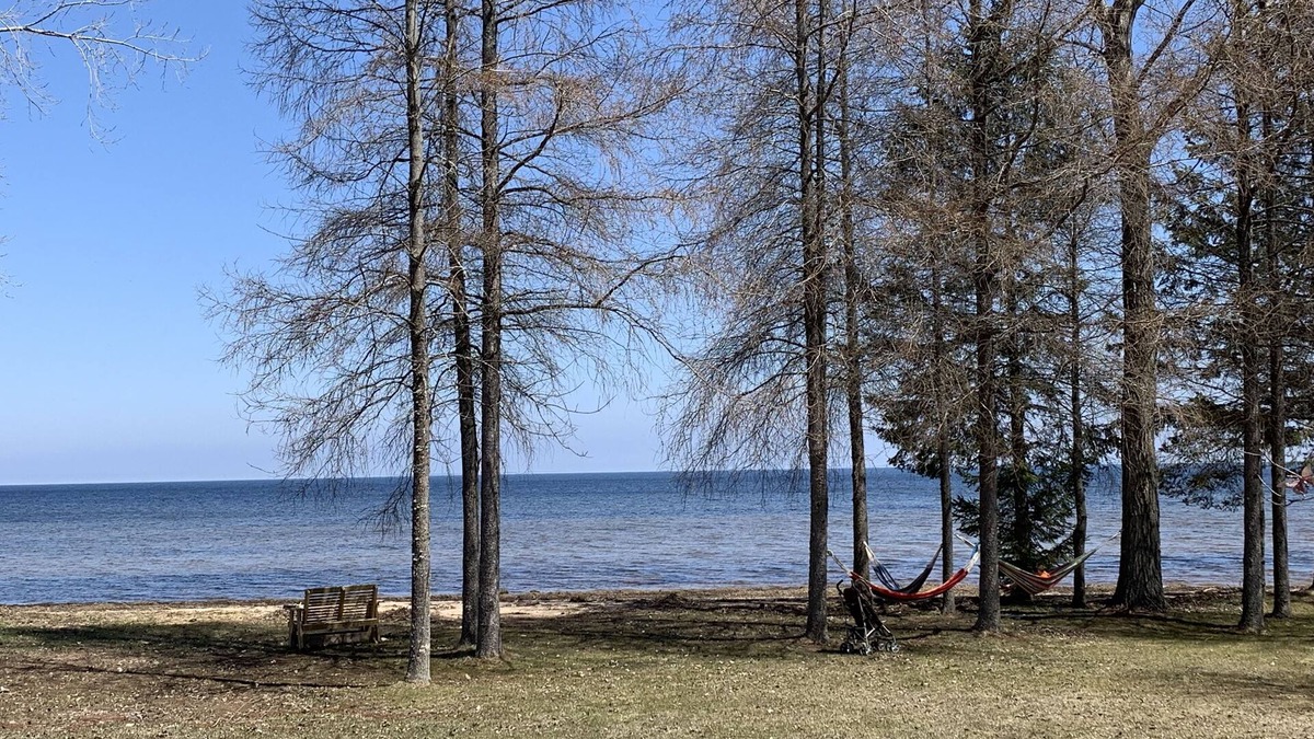 Ingalls House | Three Bedroom House on 10 acres with 350 ft. Sand Beach on Lake Michigan.
