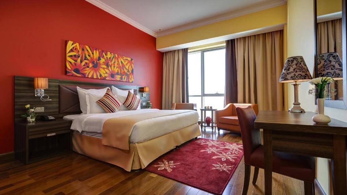 Dubai Apartment | Three Bedroom Near Dubai Land Community Hub Park