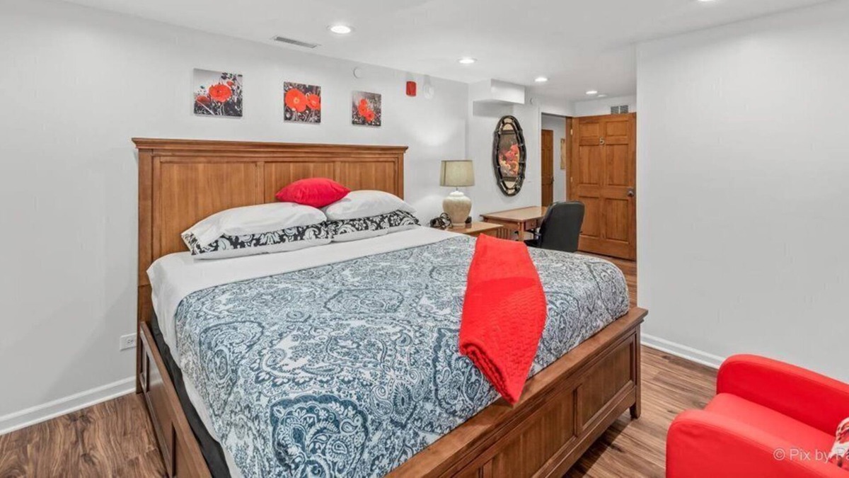 Plato Center Bed & Breakfast | Three Bedroom Suite, The Whole Floor