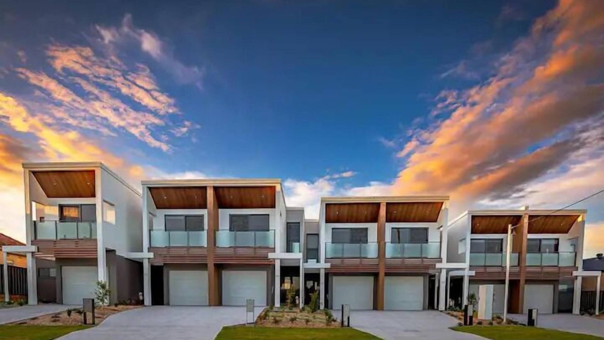 New Lambton House | Three Bedroom Townhouse