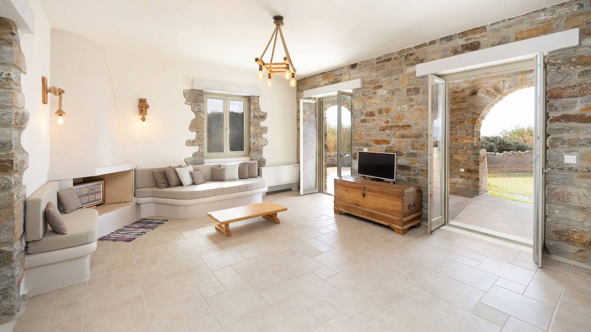 Plaka Villa | Three-Bedroom Villa - Stone Haven
