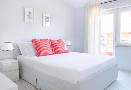 Zona XIX Casal Morena Apartment | Three-bedroom with private terrace - Anagnina