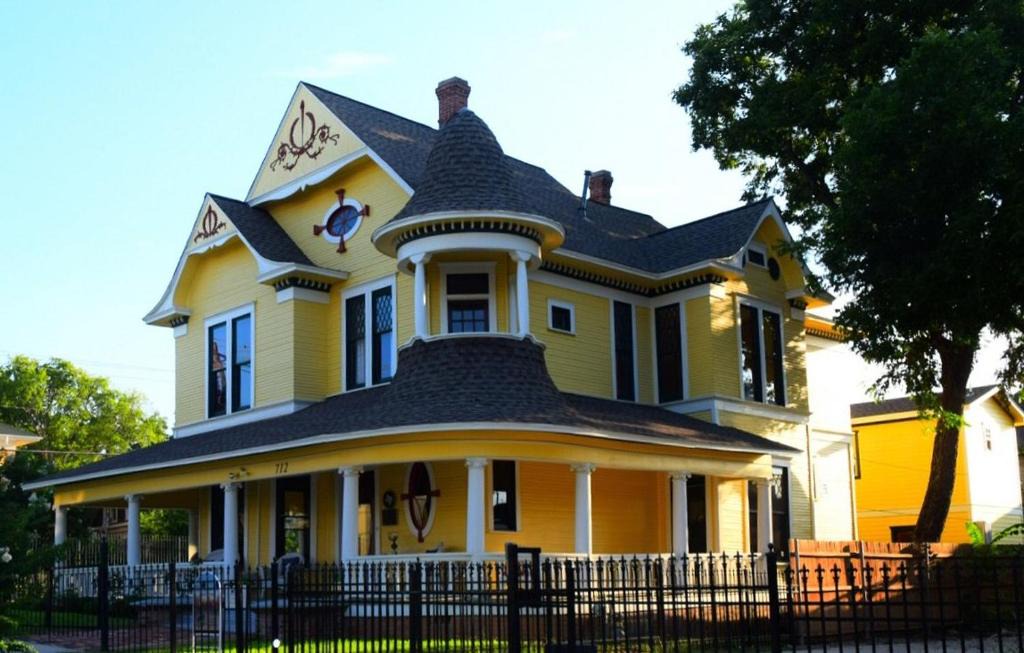Fort Worth Hotel | Three Danes Inn