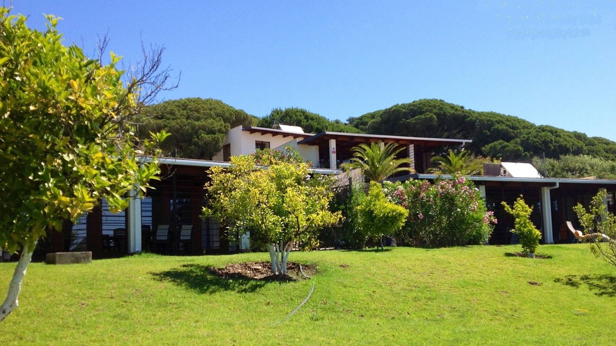 San Ambrosio House | Three design houses with large pool and beautiful views at 10 min. from Vejer