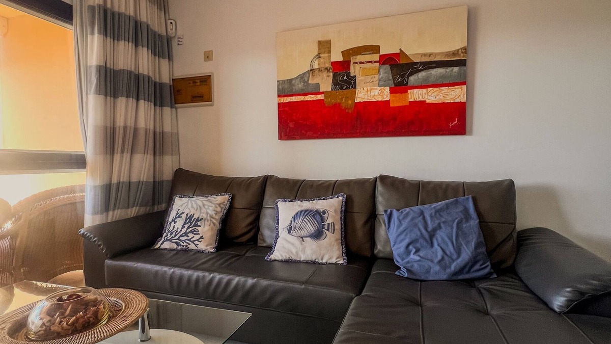 Costa Meloneras House | Three-Level House in Meloneras with Private Garden and Community Pool