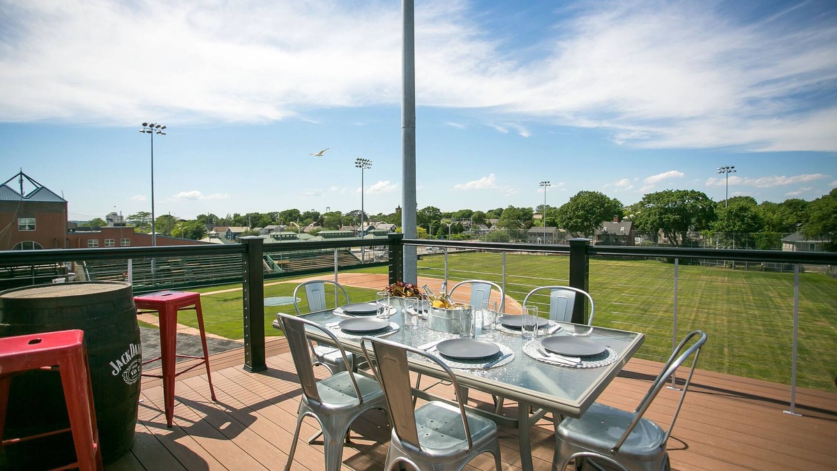 Newport Condo | Three Floors of Unique Beautiful, and Legal Apartments in Downtown Newport!