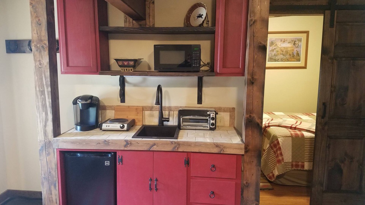 Three Forks Apartment | Three Forks Saddlery's "Cowboy Cabin"