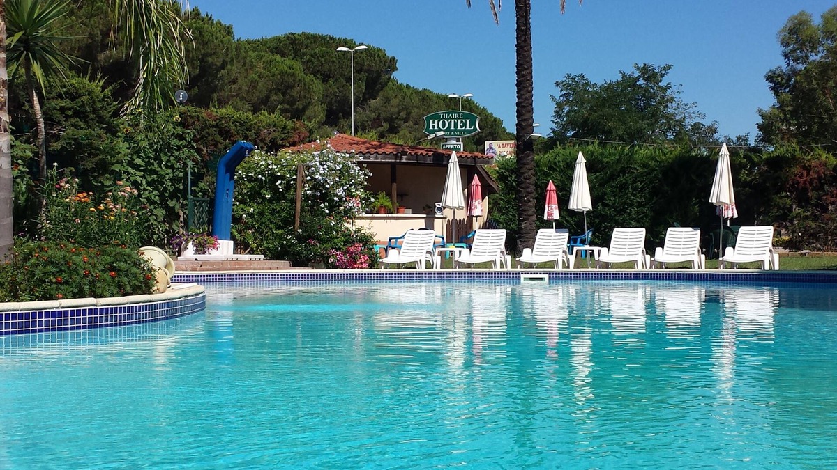 Pinetamare Villa | THREE LEVEL VILLA in private park