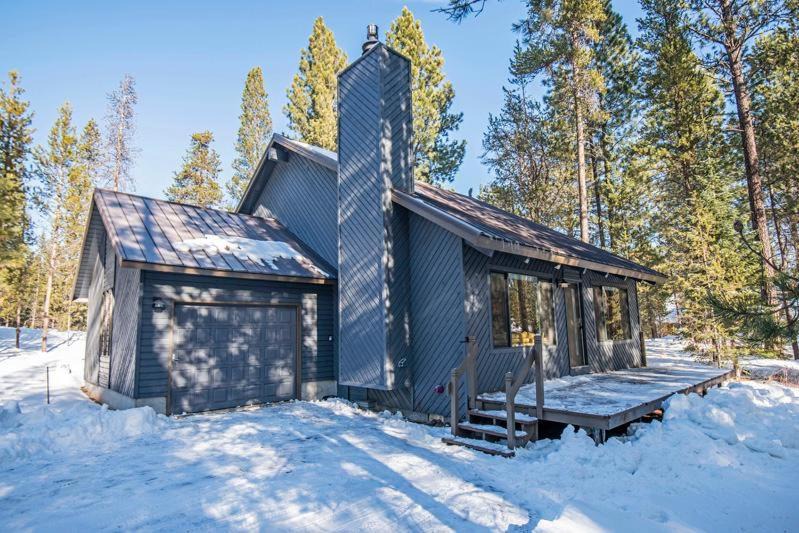 Three Rivers House | Three Rivers Basecamp - Meredith Lodging