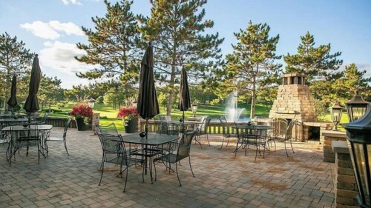 Ottertail Hotel | Thumper Pond Resort