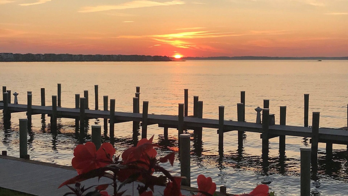 Midtown Ocean City Condo | Thunder Island Bayfront Condo - Walk to Beach - next to Convention Center