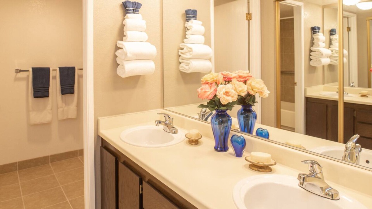 Sparks Resort | Thunderbird Resort Club - 1 Bedroom