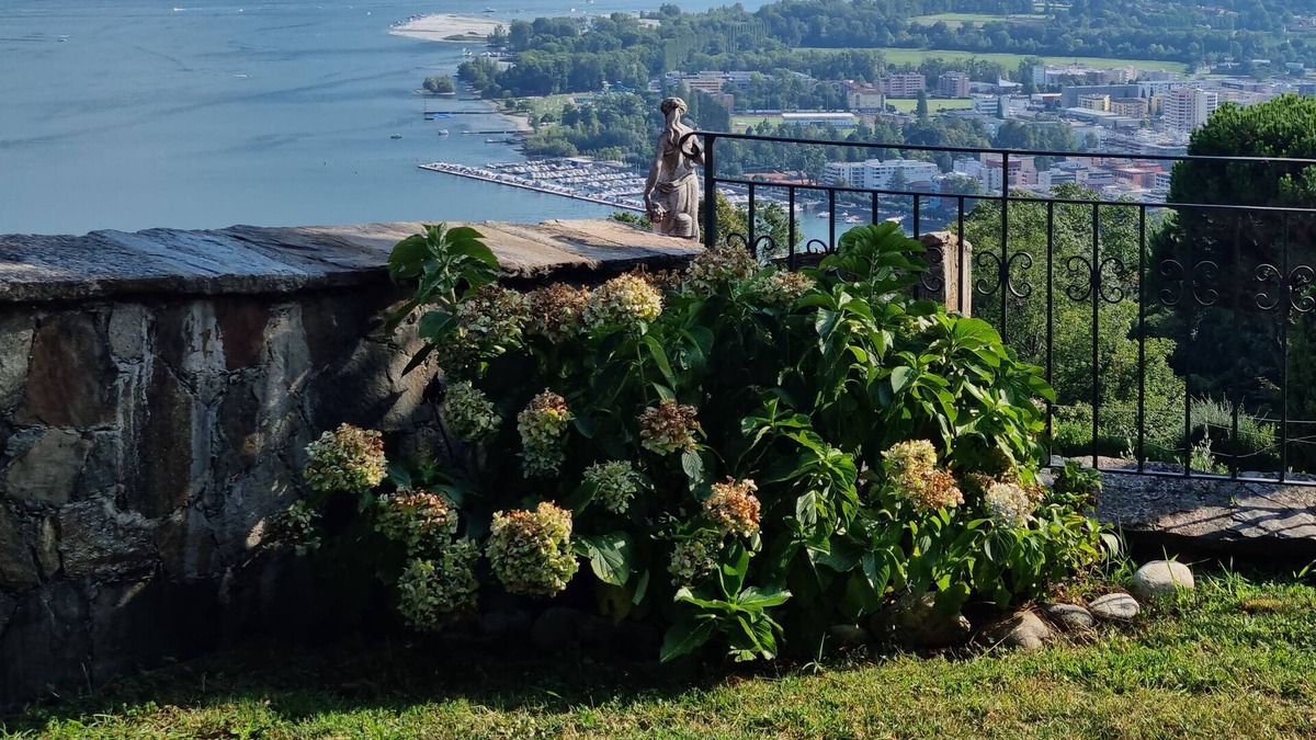 Brione sopra Minusio House | Ticino rustico with panoramic views in a top location