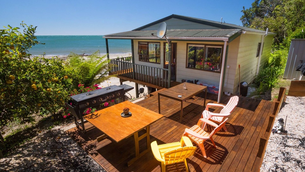 Collingwood House | Tidal Treasure - Collingwood Holiday Home