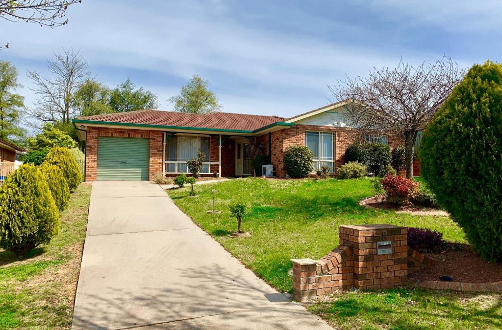 Bletchington House | Tidy Home in a Leafy Suburb, Great Location