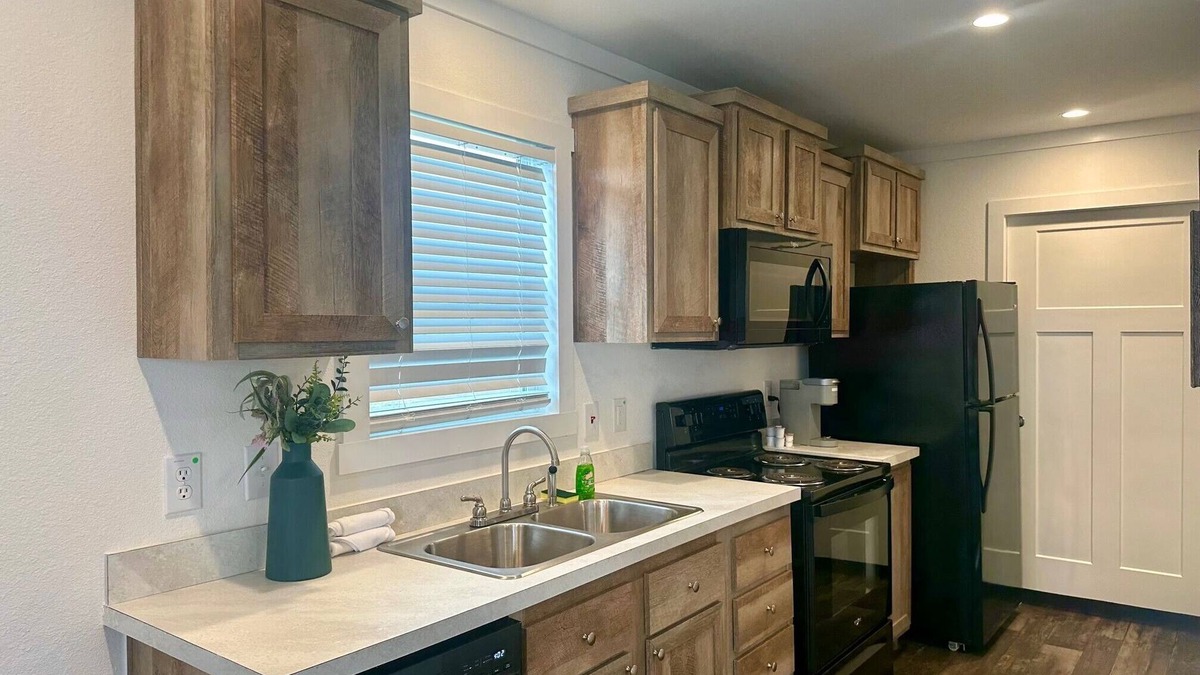 Highlands - Perkins Cottage | Tiger's Trail RV Resort