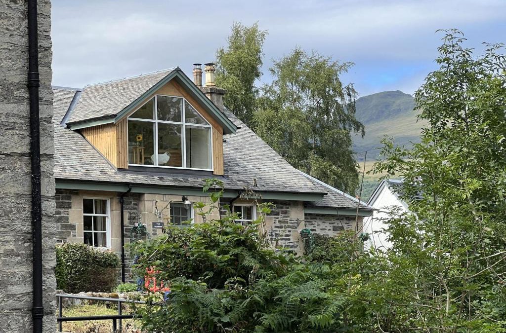 Killin House | Tigh Muileann