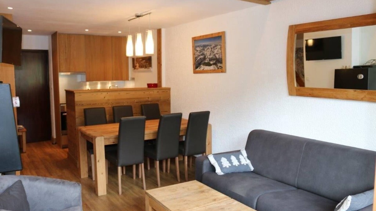 Val Claret Apartment | Tignes Val Claret, Large Duplex 70 m² Ski-in/Ski-out 8 Guests