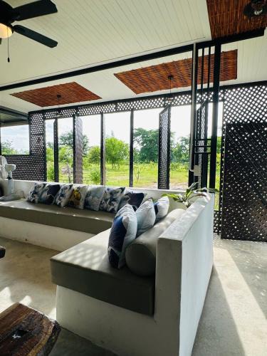 Phon House | Tiki hut rural Thailand