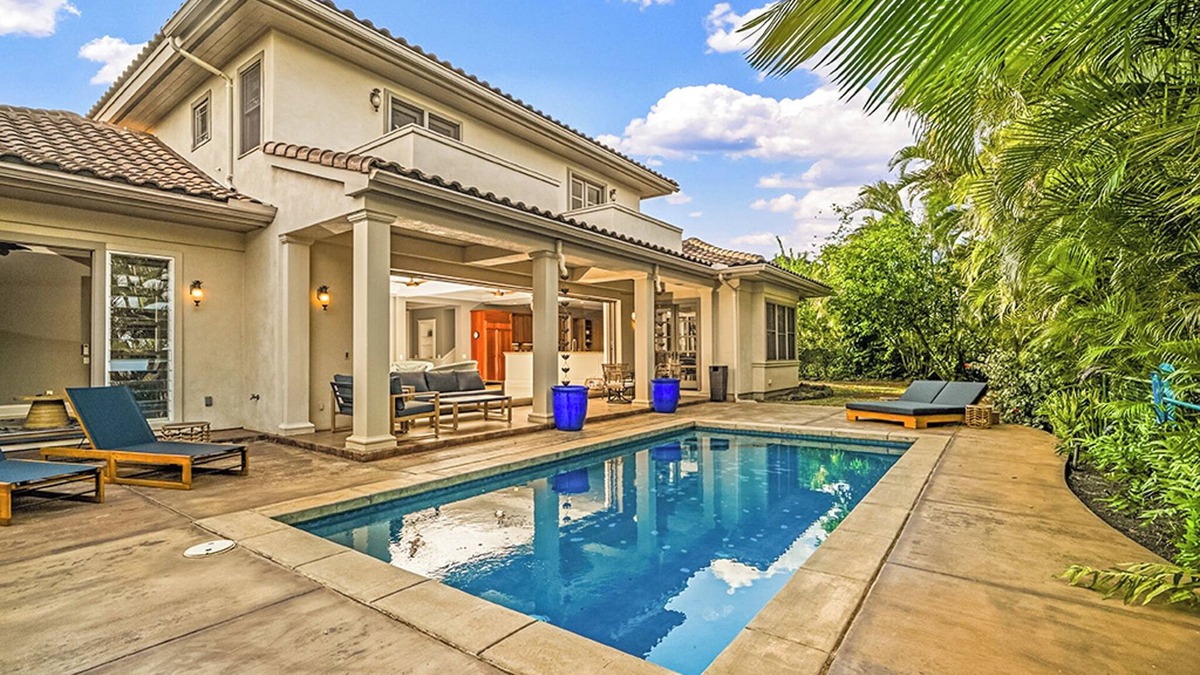 Poipu Villa | Tiki Villa in Poipu 5 Bd/4Bth, Pool & AC Sleeps16
